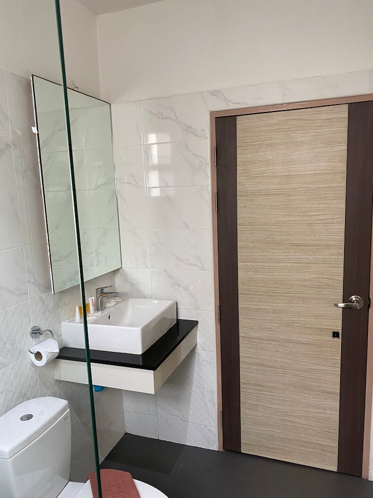 Standard Double Room - Photo 3