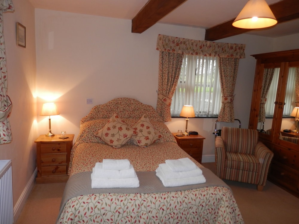 Standard Double Room, Ensuite, Annex Building
