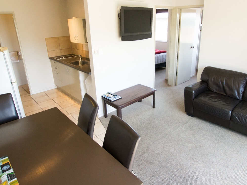 Two Bedroom Lake View Suite photo 1