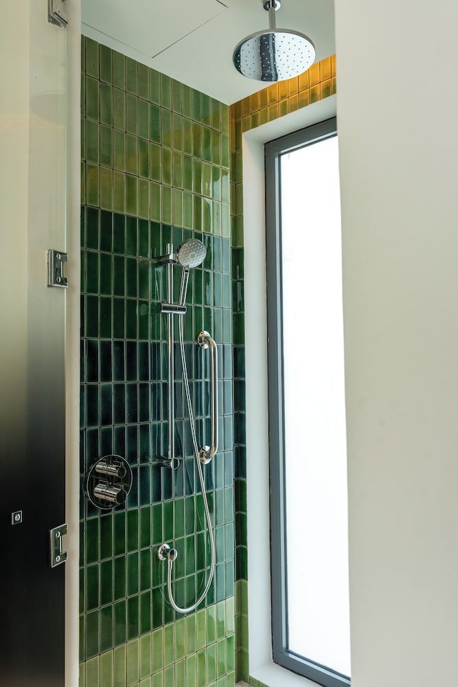 Ocean Water Pool Villa - Photo 15