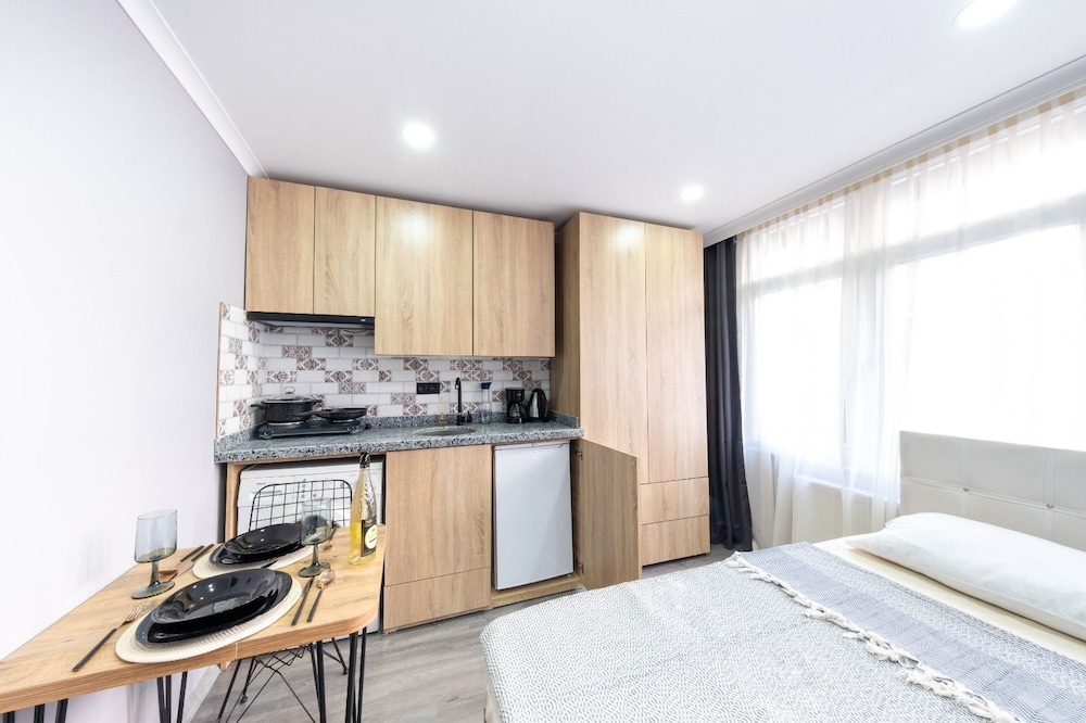 Comfort Triple Room, City View photo 2