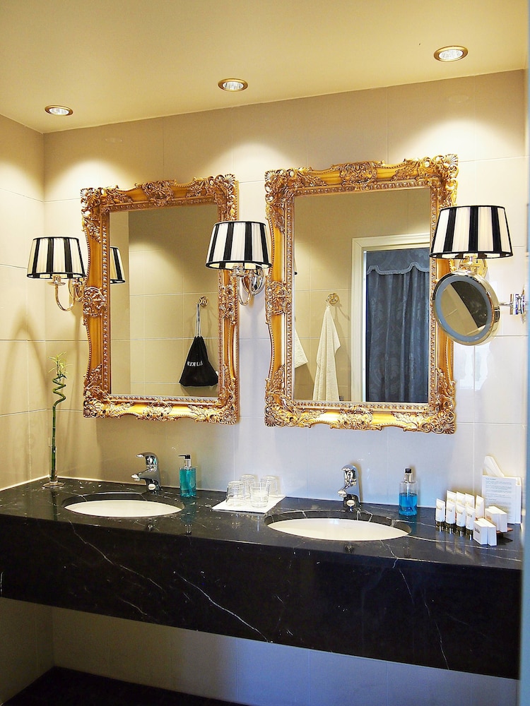 Imperial room - Manor Hotel photo 2