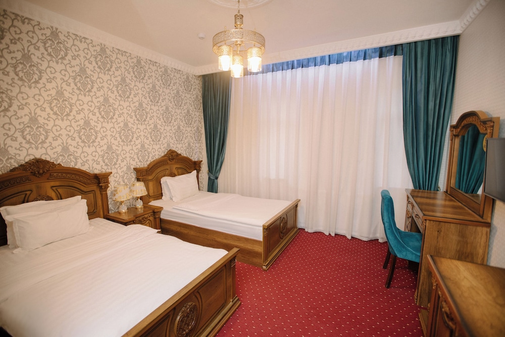 Superior Twin Room - Photo 4