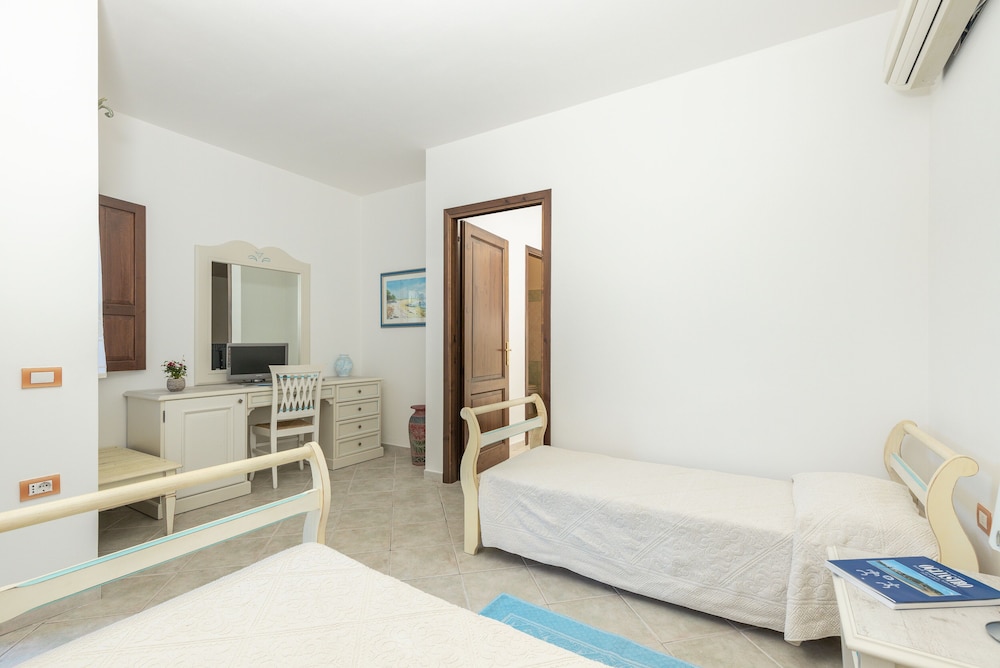 Deluxe Room, 2 Bedrooms, Garden Area photo 2