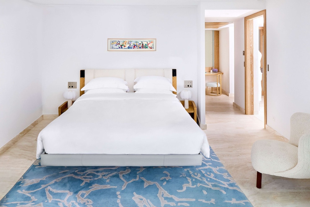 Sea View Suite - Photo 10