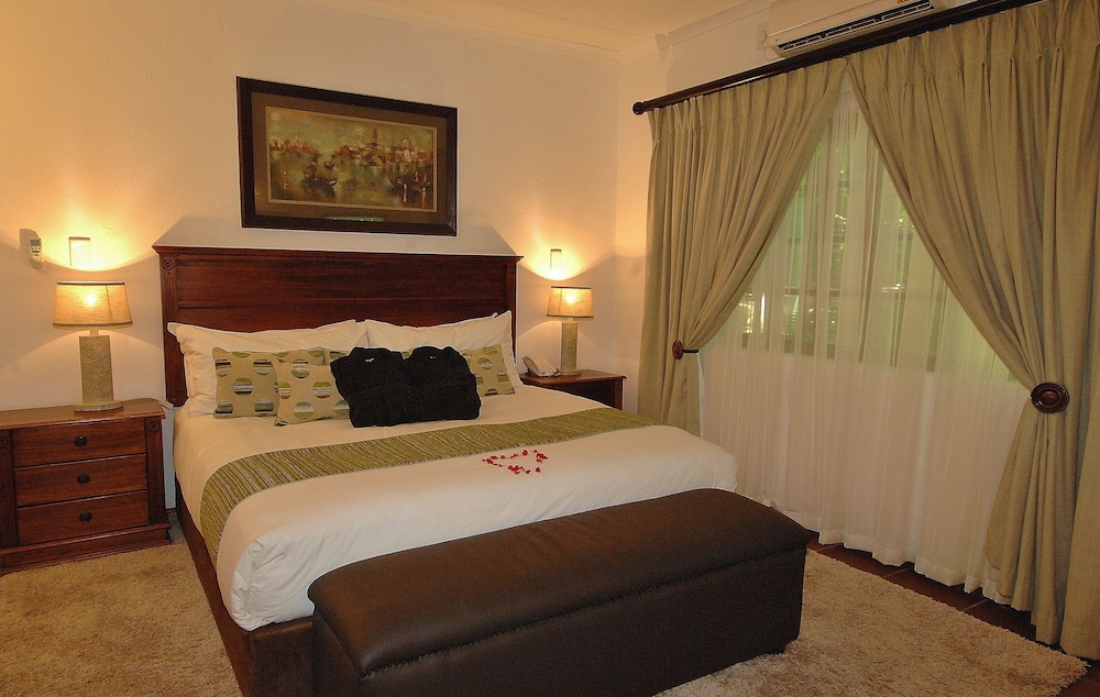 Disabled Rooms - Photo 3