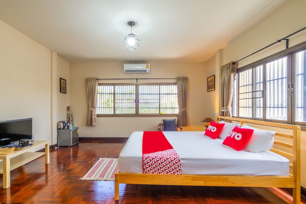 Deluxe Double Room photo 2