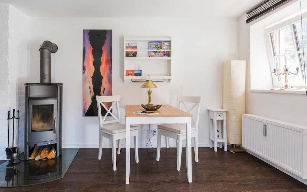 Apartment photo 3