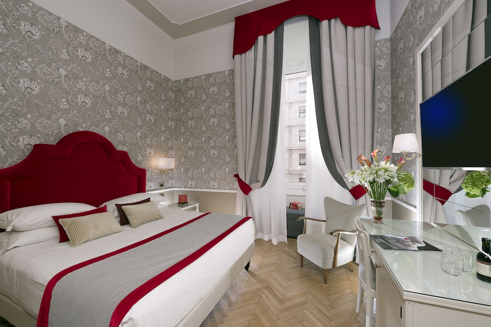 Premium Double or Twin Room - Photo 1