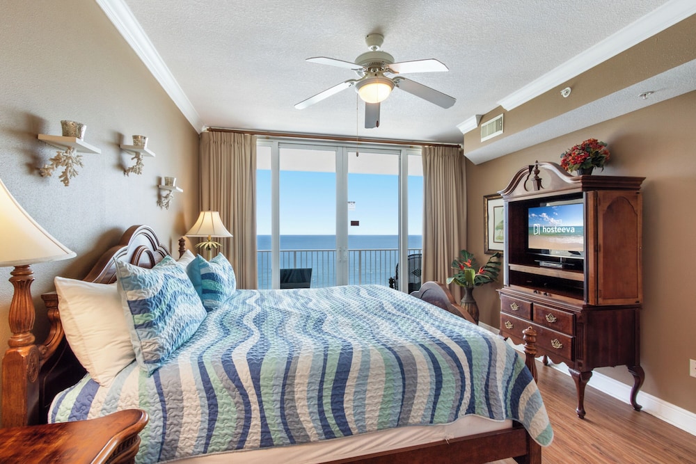 Signature Condo, 2 Bedrooms, Balcony, Beachfront