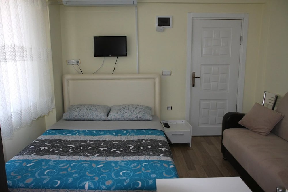 Studio, 1 Double Bed, Accessible photo 1