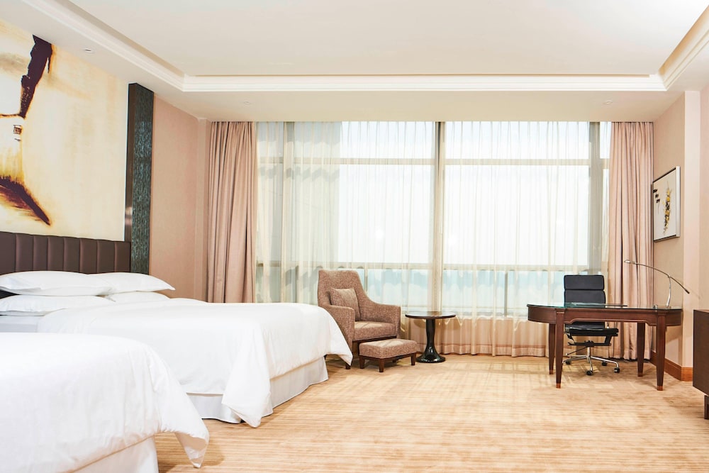 Executive Room, 2 Double Beds, Executive Level photo 3