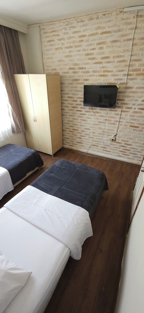 Standard Twin Room photo 1