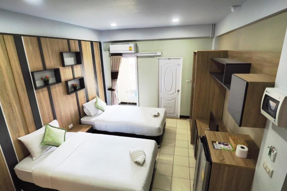 Superior Twin Room - Photo 10