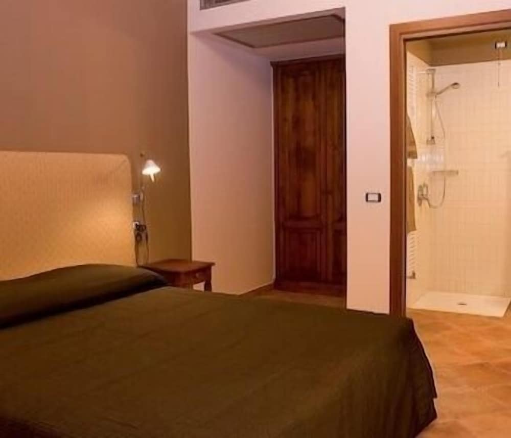 Double Room Single Use photo 3