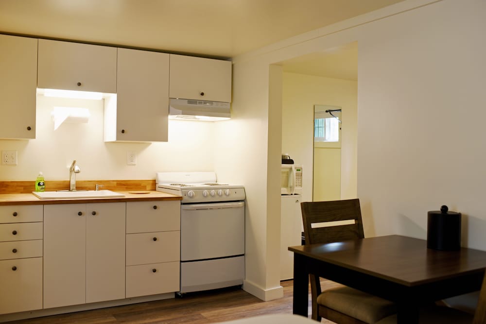 Studio Suite, 2 Double Beds, Ensuite
