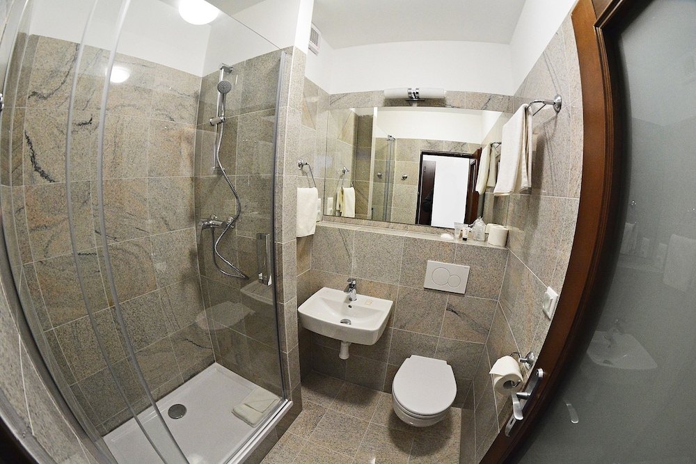 Single Room, 1 Twin Bed, City View photo 2