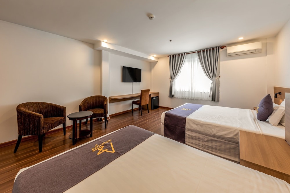 Executive Twin Room