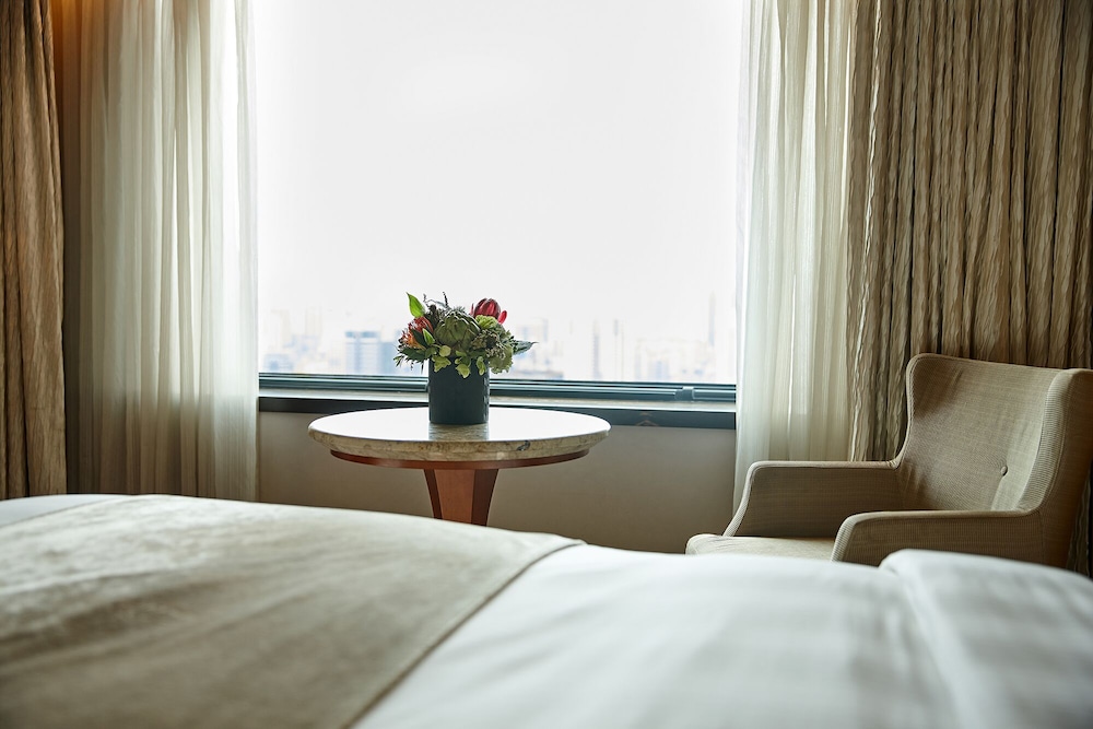 Club Twin Room (Deluxe)