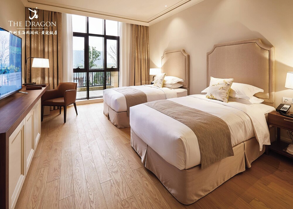 Superior Twin Room, Garden View