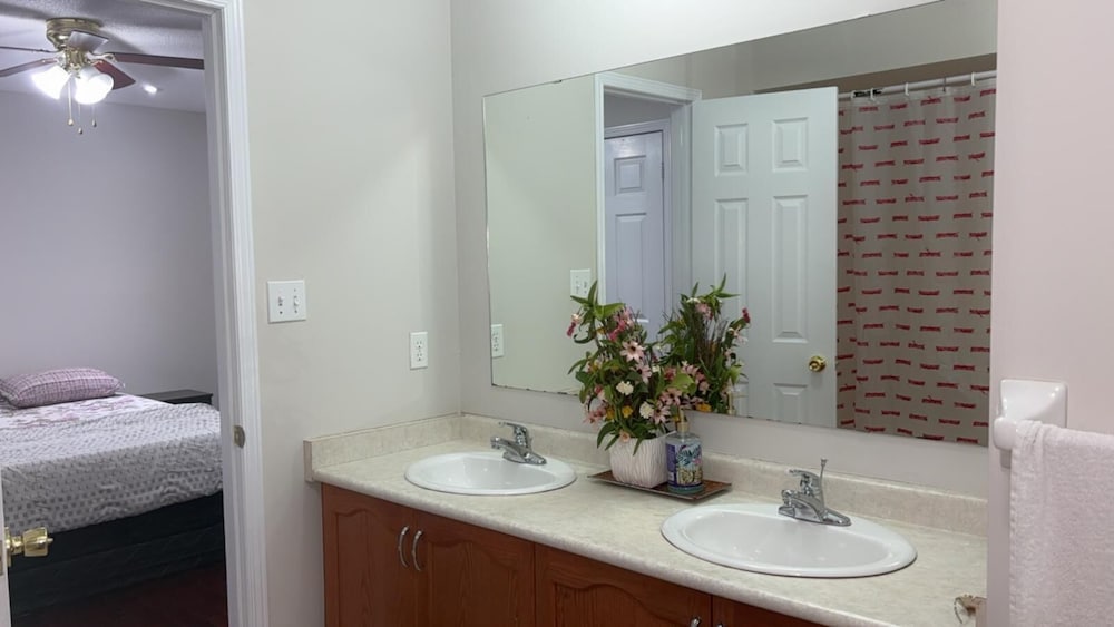 Comfort Room photo 3