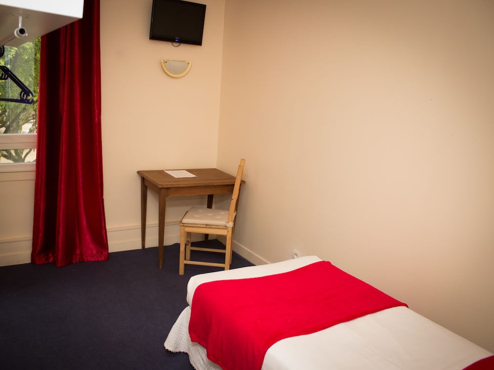 Single Room photo 2