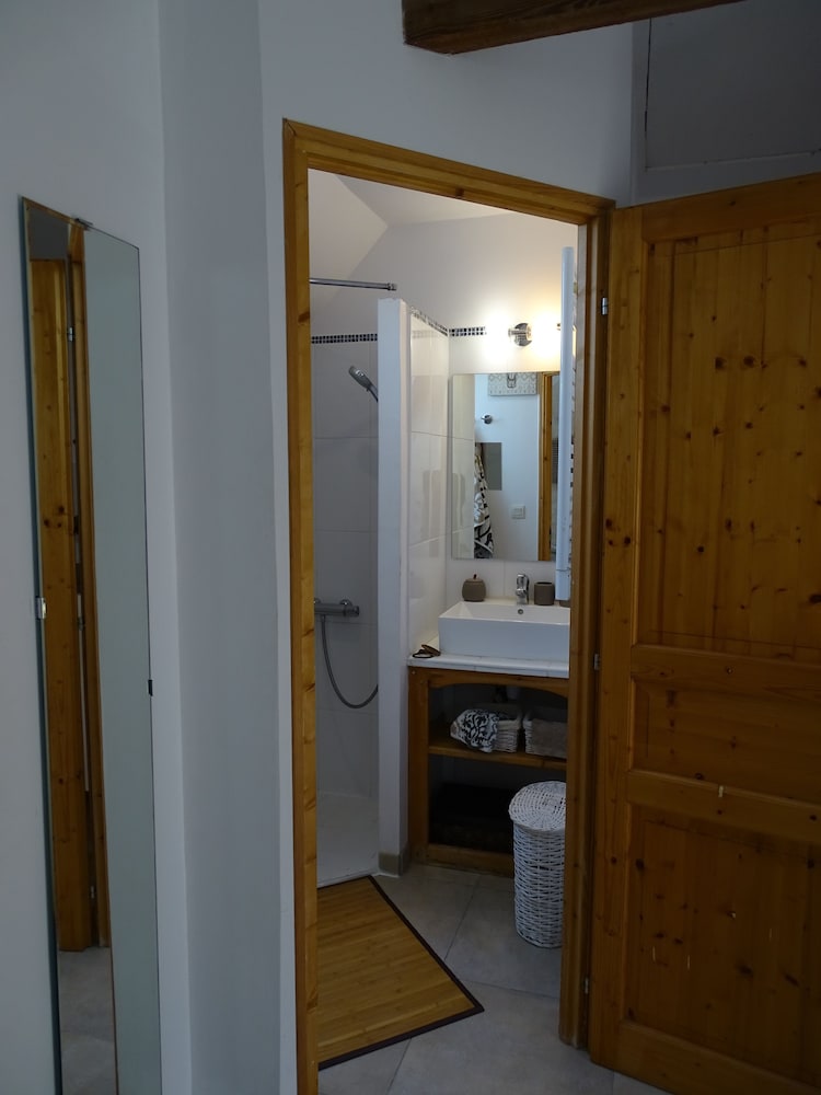Romantic Studio, 1 Bedroom photo 2