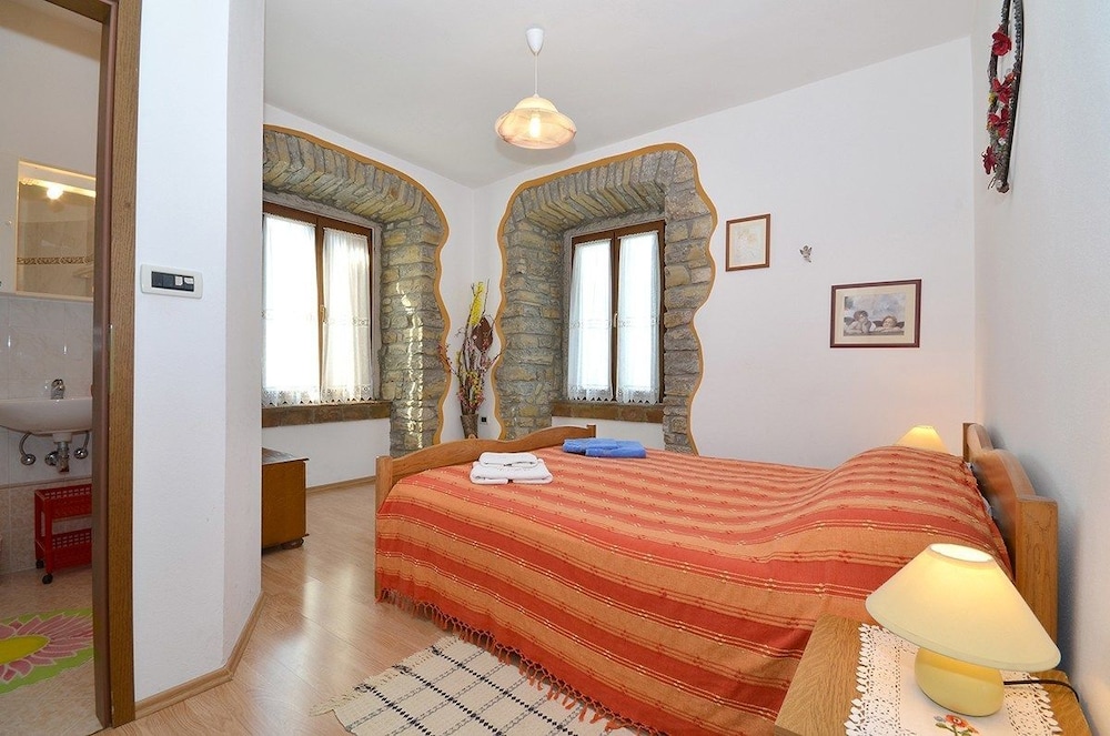 Apartment, 1 Bedroom, Balcony photo 1