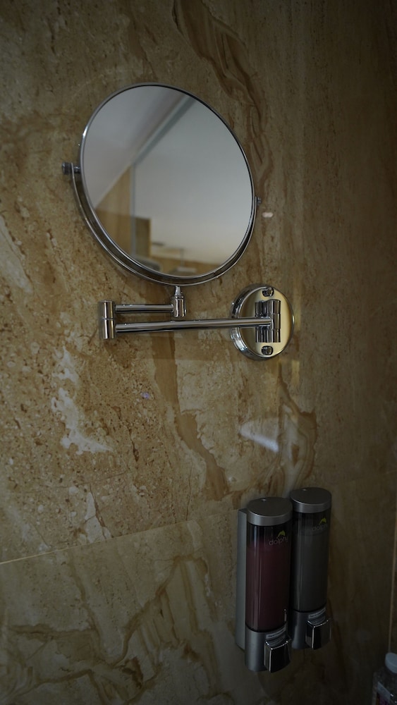 Deluxe Double or Twin Room, City View