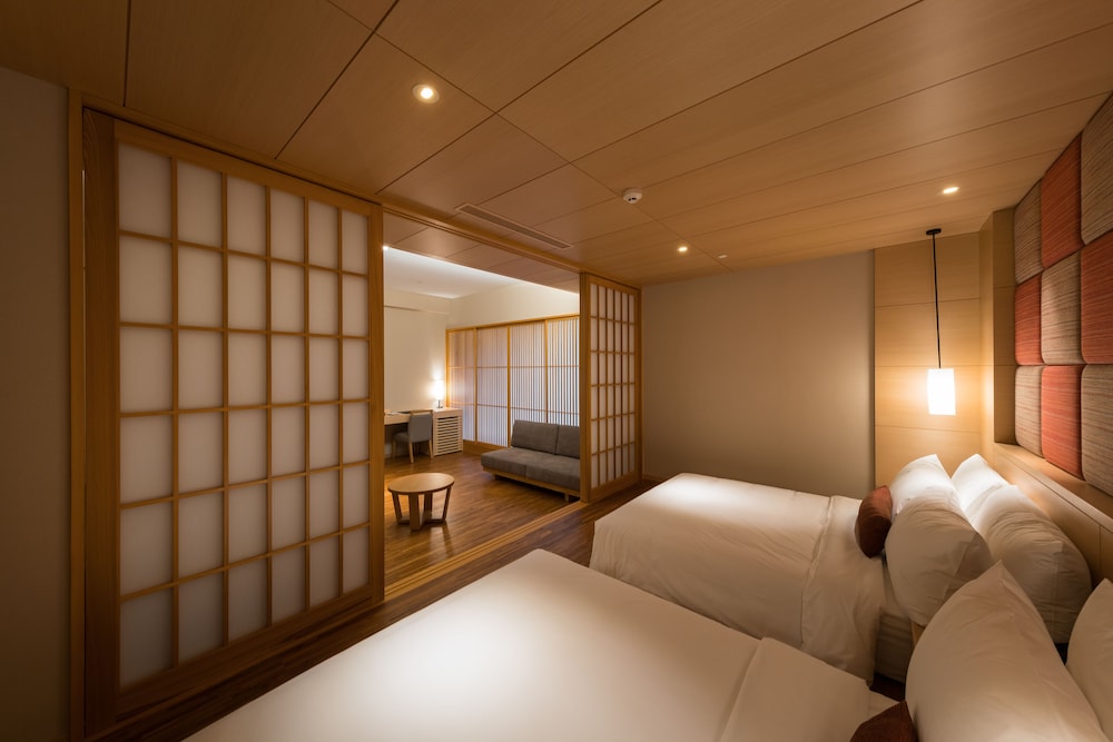 Grand Suite Room