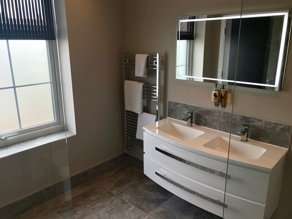 Raven Hotell, Bilde 11