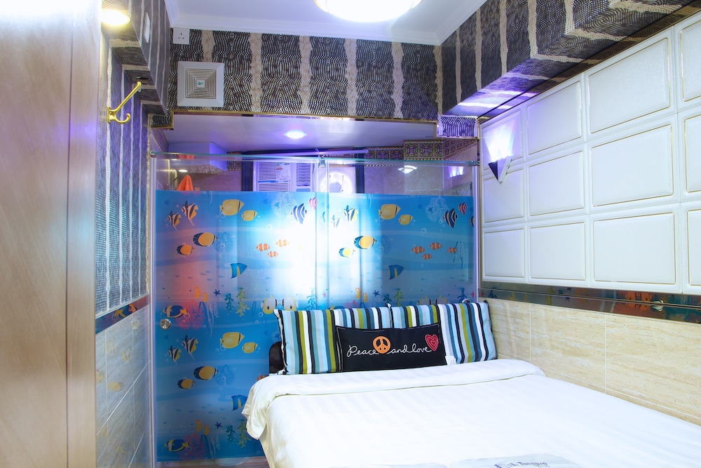 Single Room photo 2