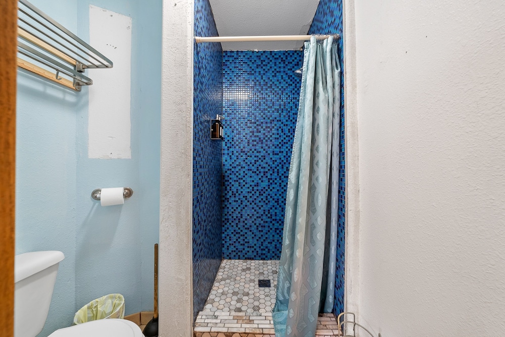 Classic Room, 1 Double Bed, Private Bathroom photo 3