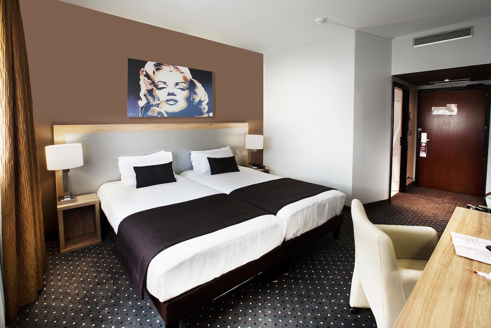 Superior Twin Room - Photo 1