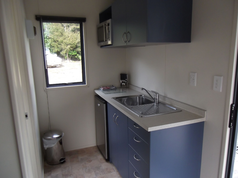 Standard Studio, Non Smoking, Kitchenette (Self Contained Unit) photo 3