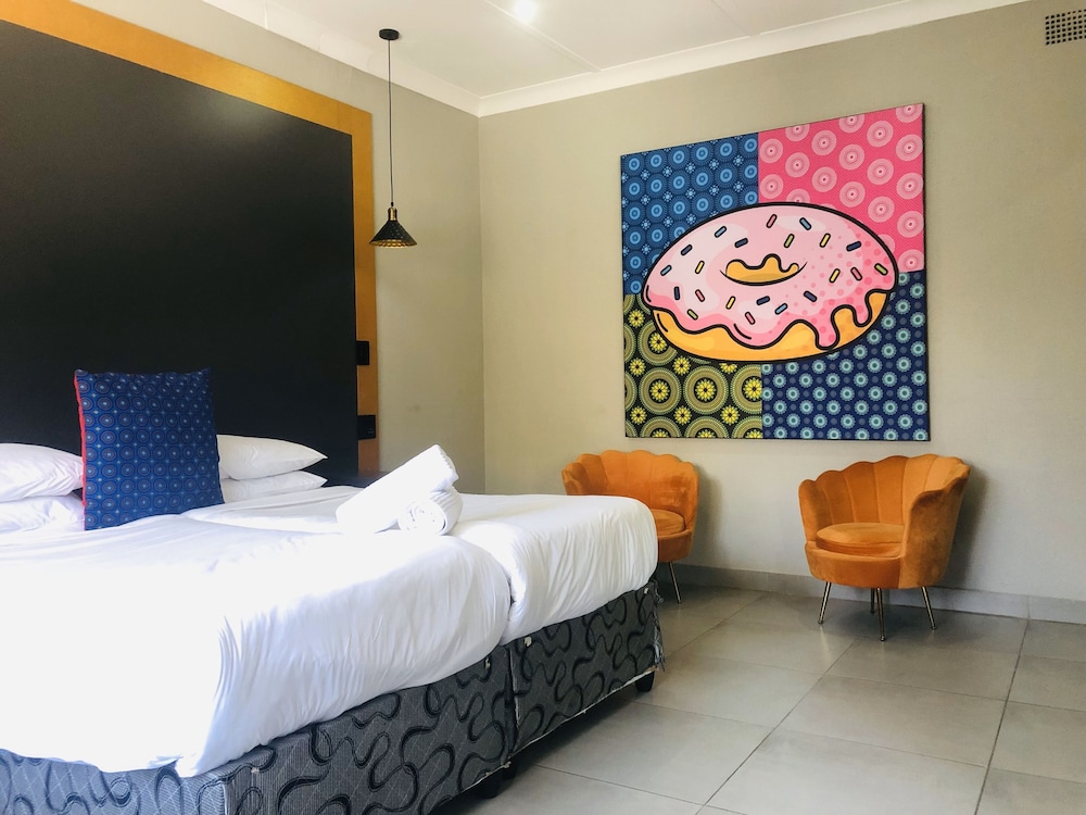 Standard Twin Room, 2 Twin Beds - Photo 37