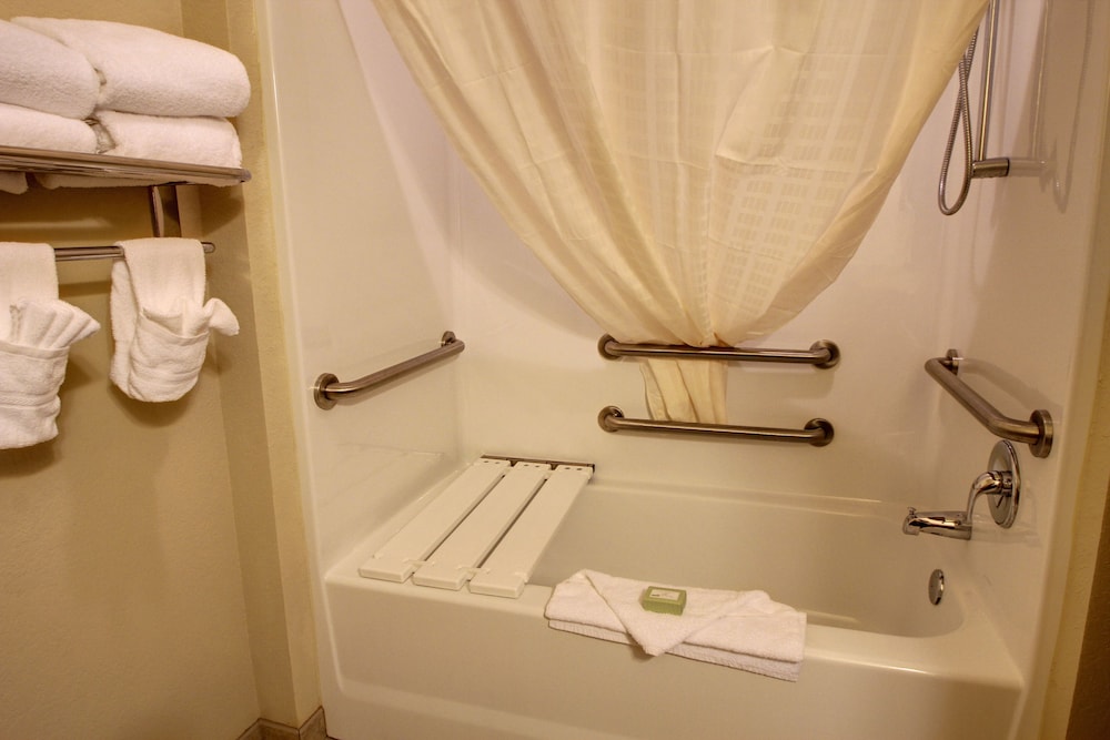 Cobblestone Hotel & Suites - Broken Bow, Foto 6