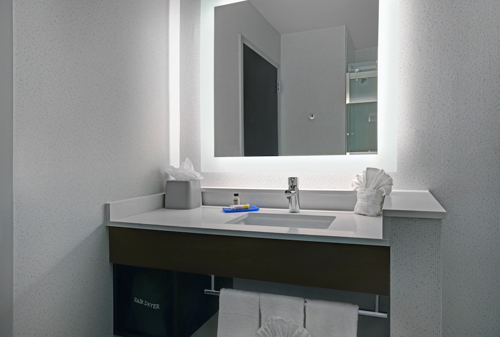 Holiday Inn Express & Suites - Milwaukee - Brookfield by IHG, Foto 7