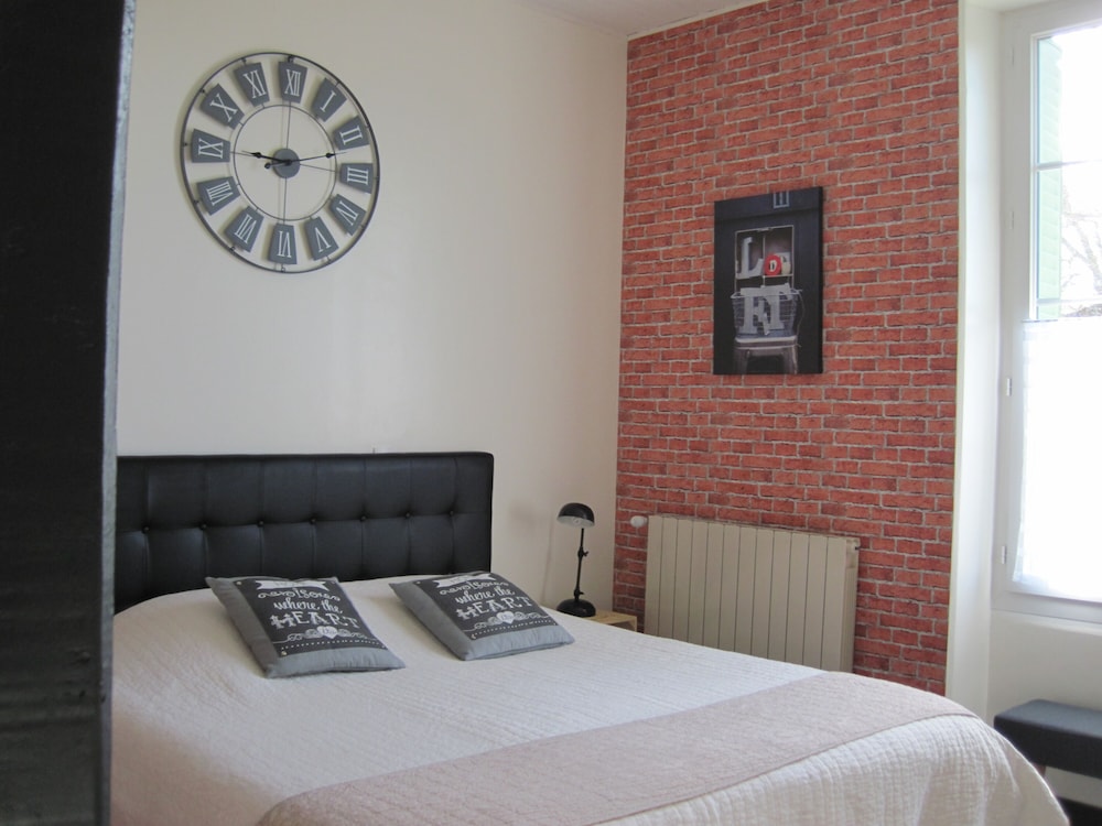 Standard Double Room photo 1