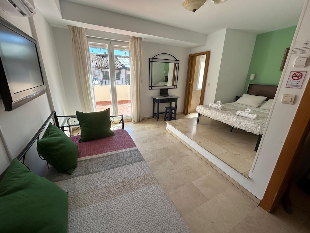 Comfort Double Room - Photo 1