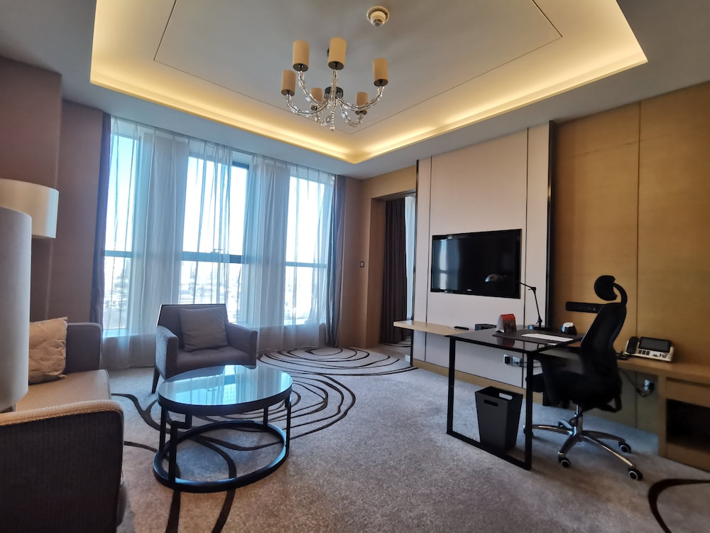 Suite photo 1