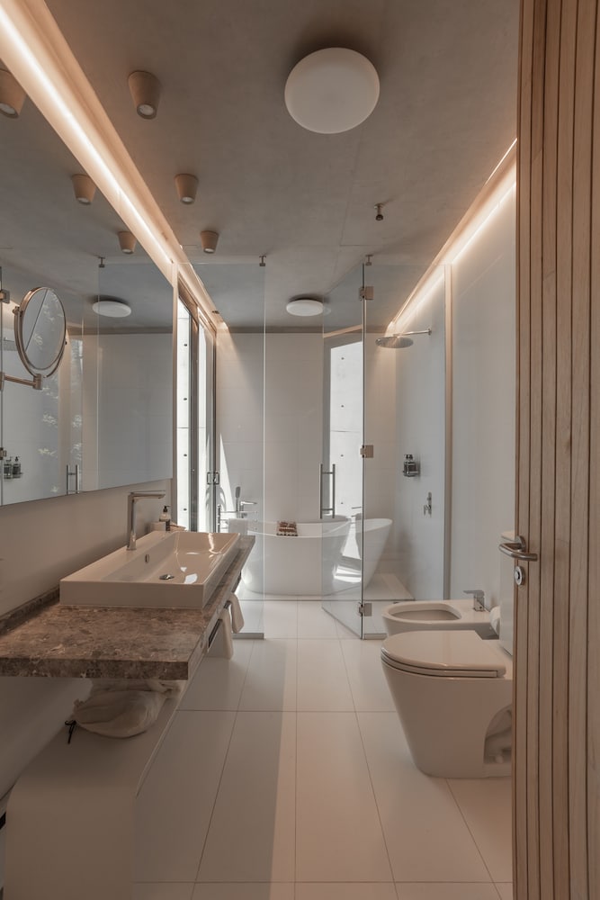 Luxury Townhome photo 2