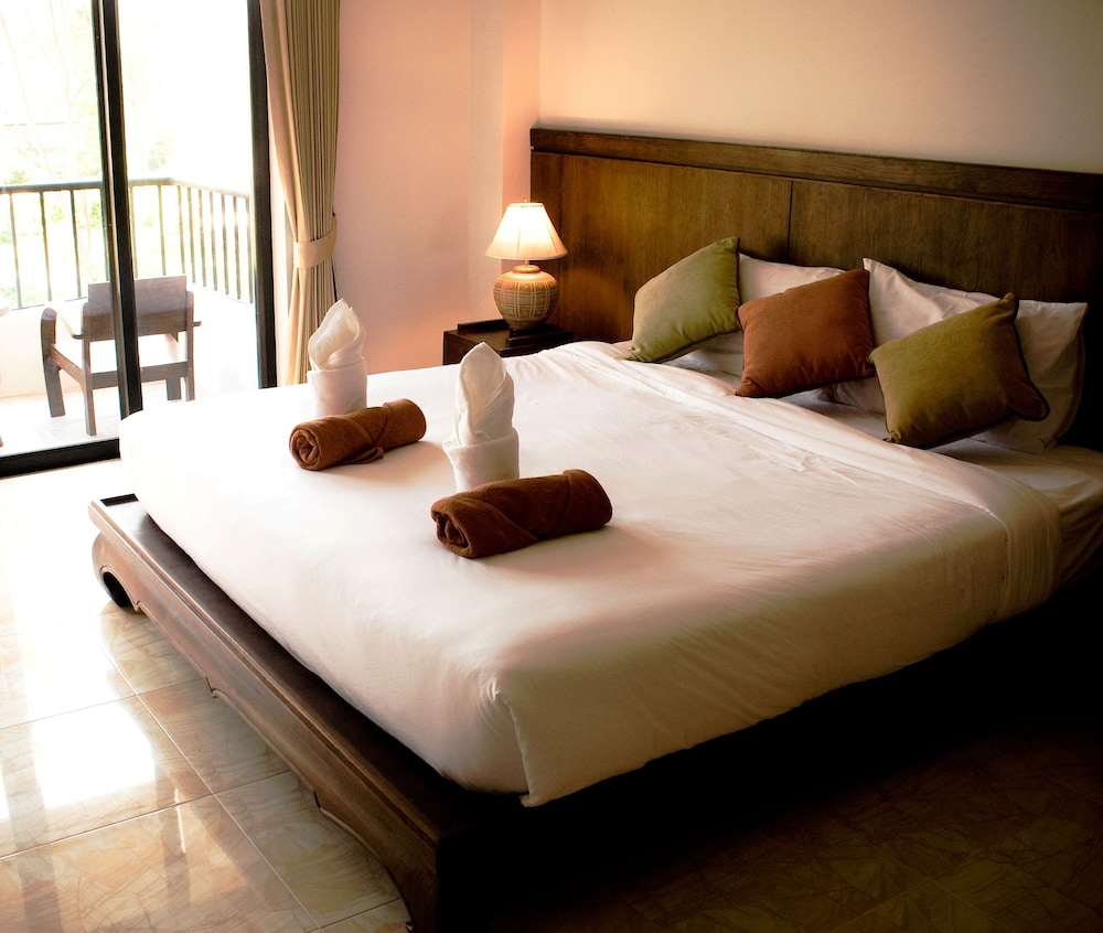 Standard Double Room, Garden View