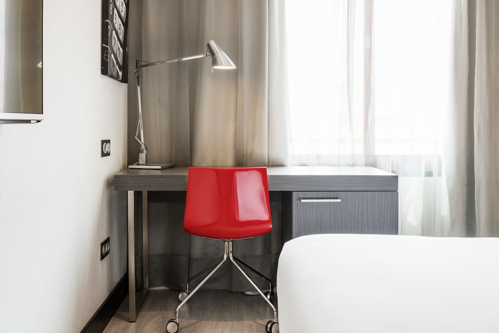 Double Room - Photo 3