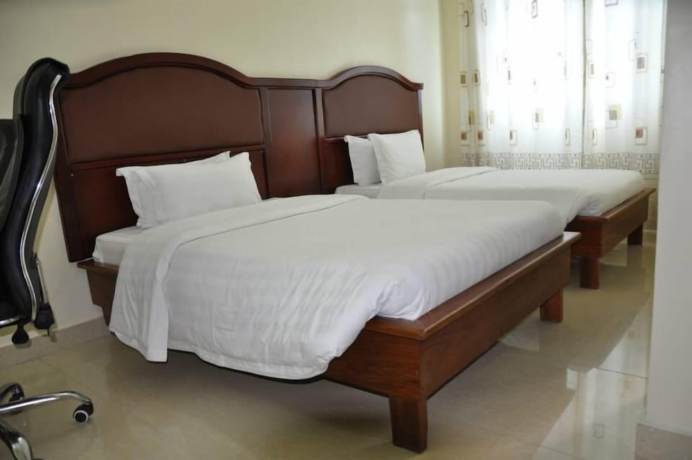 Standard Twin Room, 2 Double Beds, Non Smoking