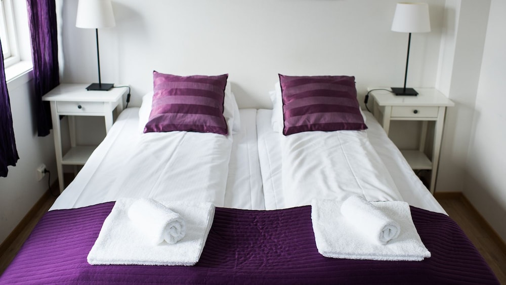 Small Double Room (150 cm double bed) photo 1