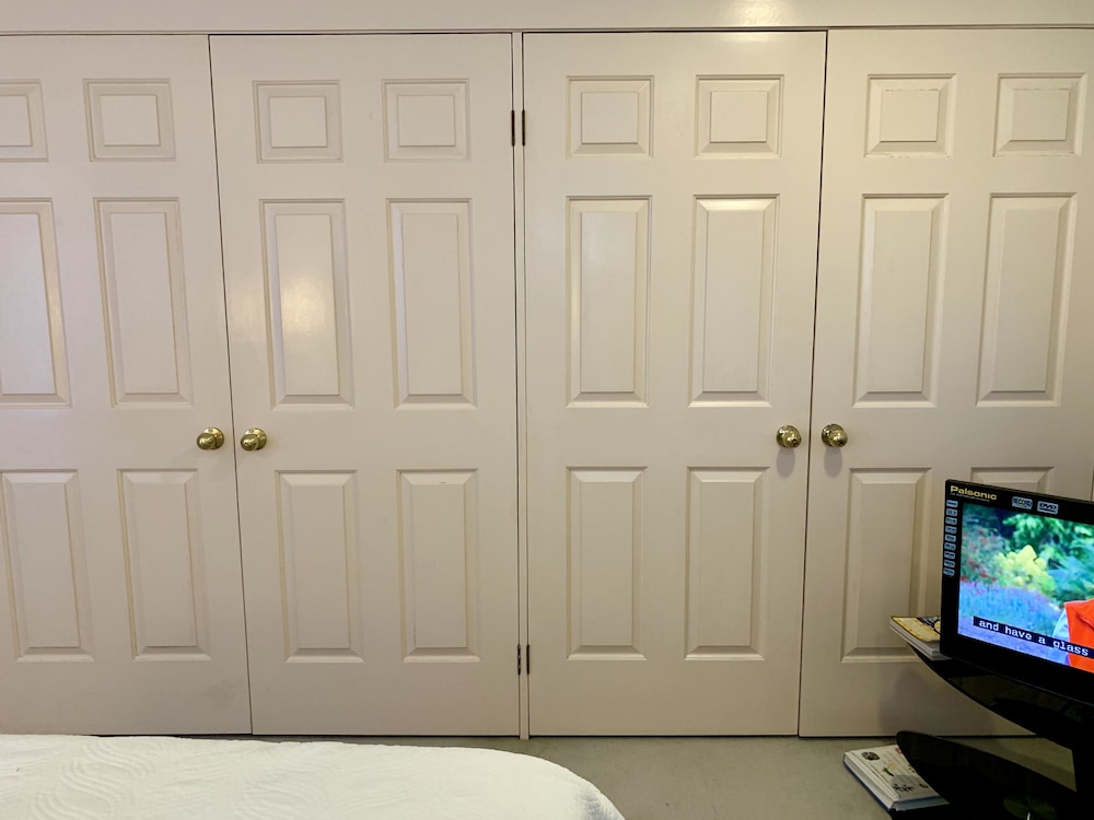 Deluxe Suite, 1 Bedroom, Non Smoking, Shared Bathroom photo 3