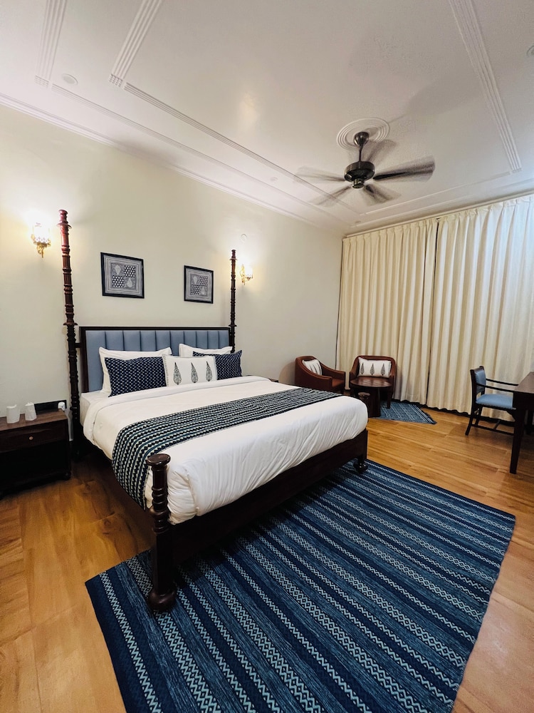 Royal Room, Mountain View