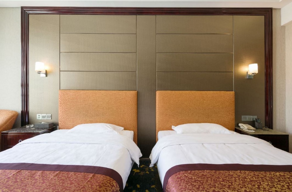Deluxe Twin Room (Mainland Chinese Citizen Only)
