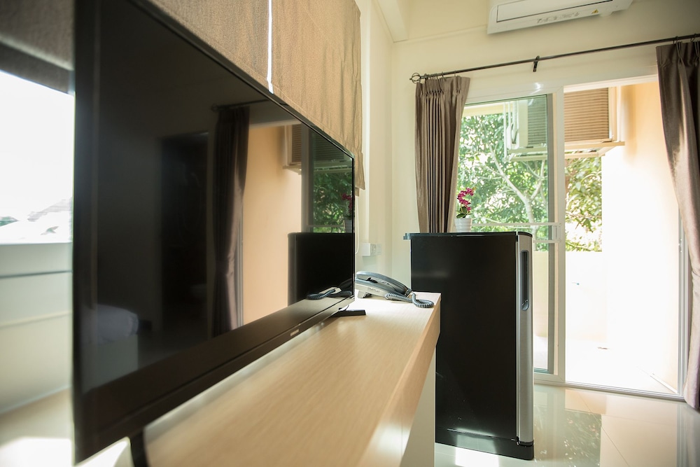 Deluxe Double Room photo 3